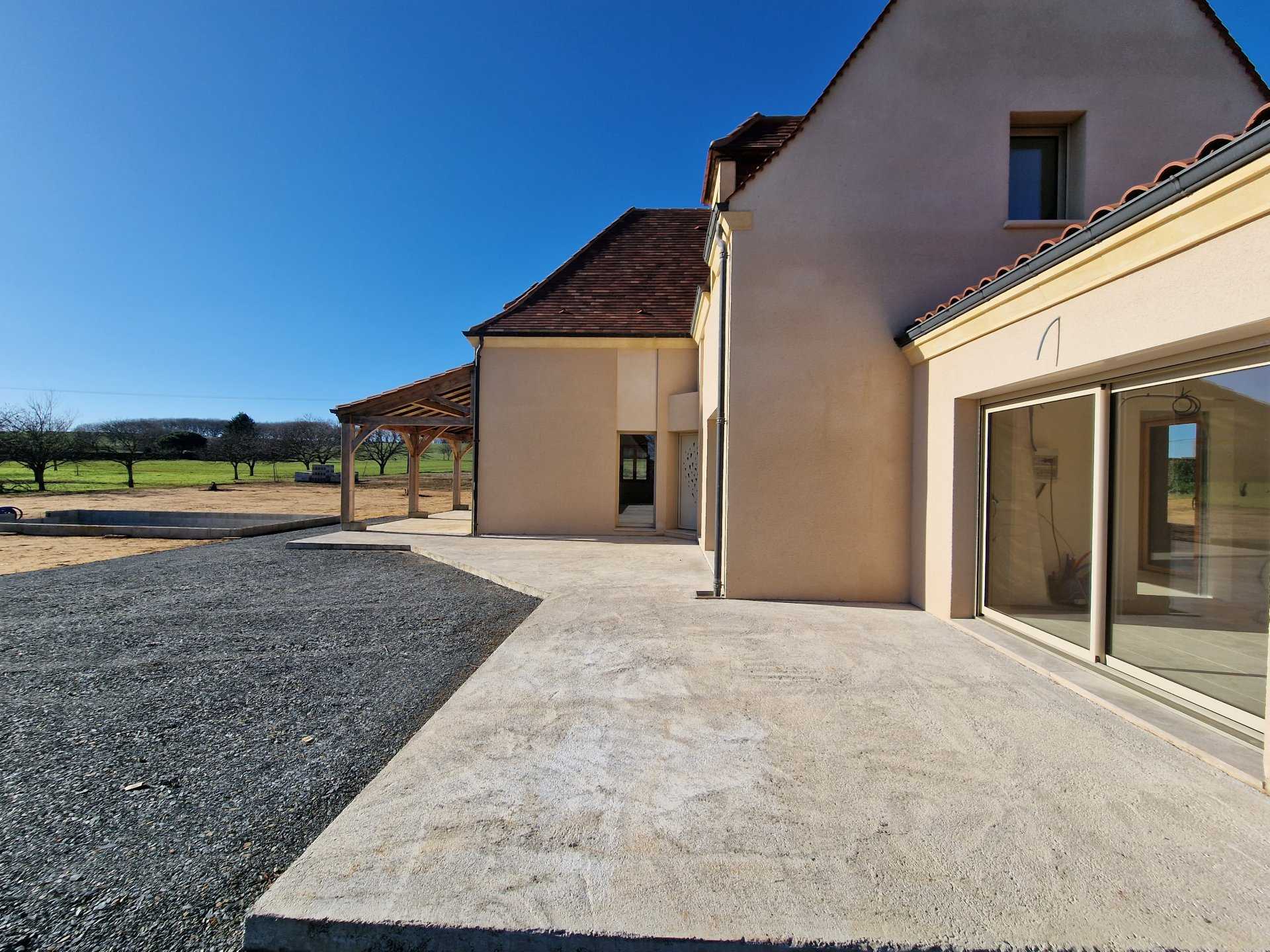 Будинок в Saint-Crépin-et-Carlucet, Dordogne 11626028