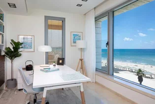 Eigentumswohnung im Tel Aviv-Yafo, 42 Retsif Herbert Samuel Street 11626070