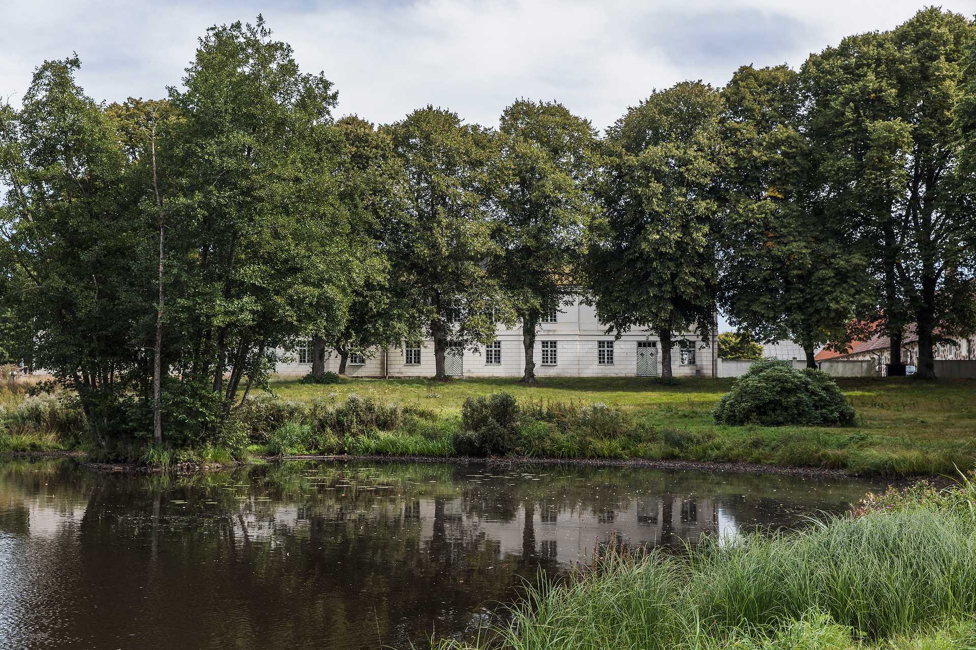 房子 在 Ljungbyhed, Skåne County 11626099