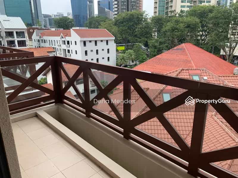 Condominium in Singapore, 6 Buckley Road 11626126