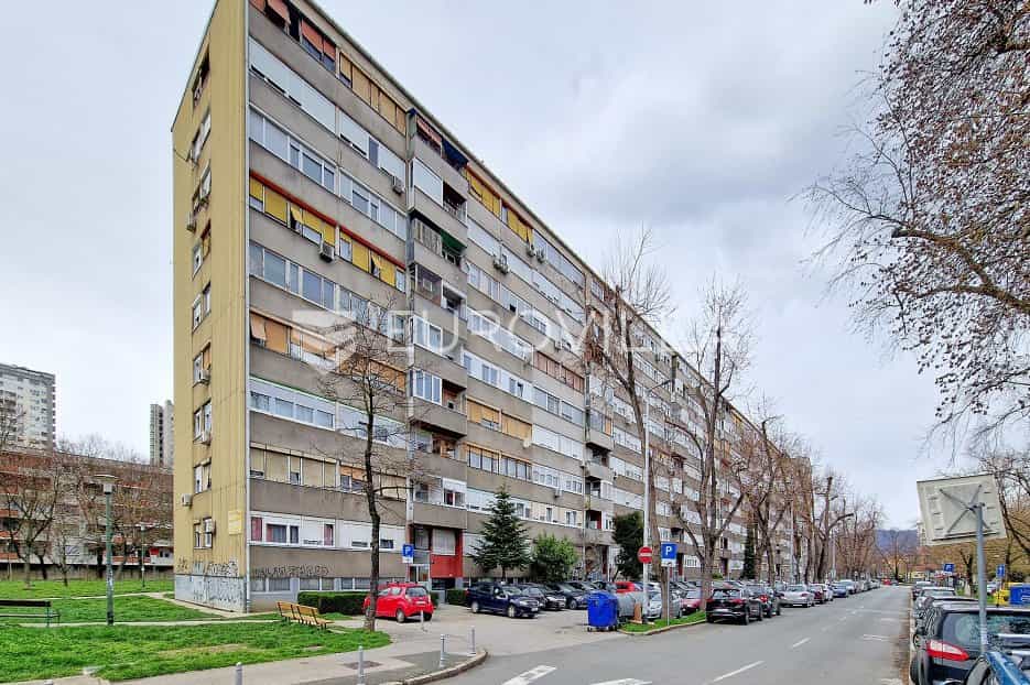 Condominium dans Remetinec, Zagreb, Grad 11626174