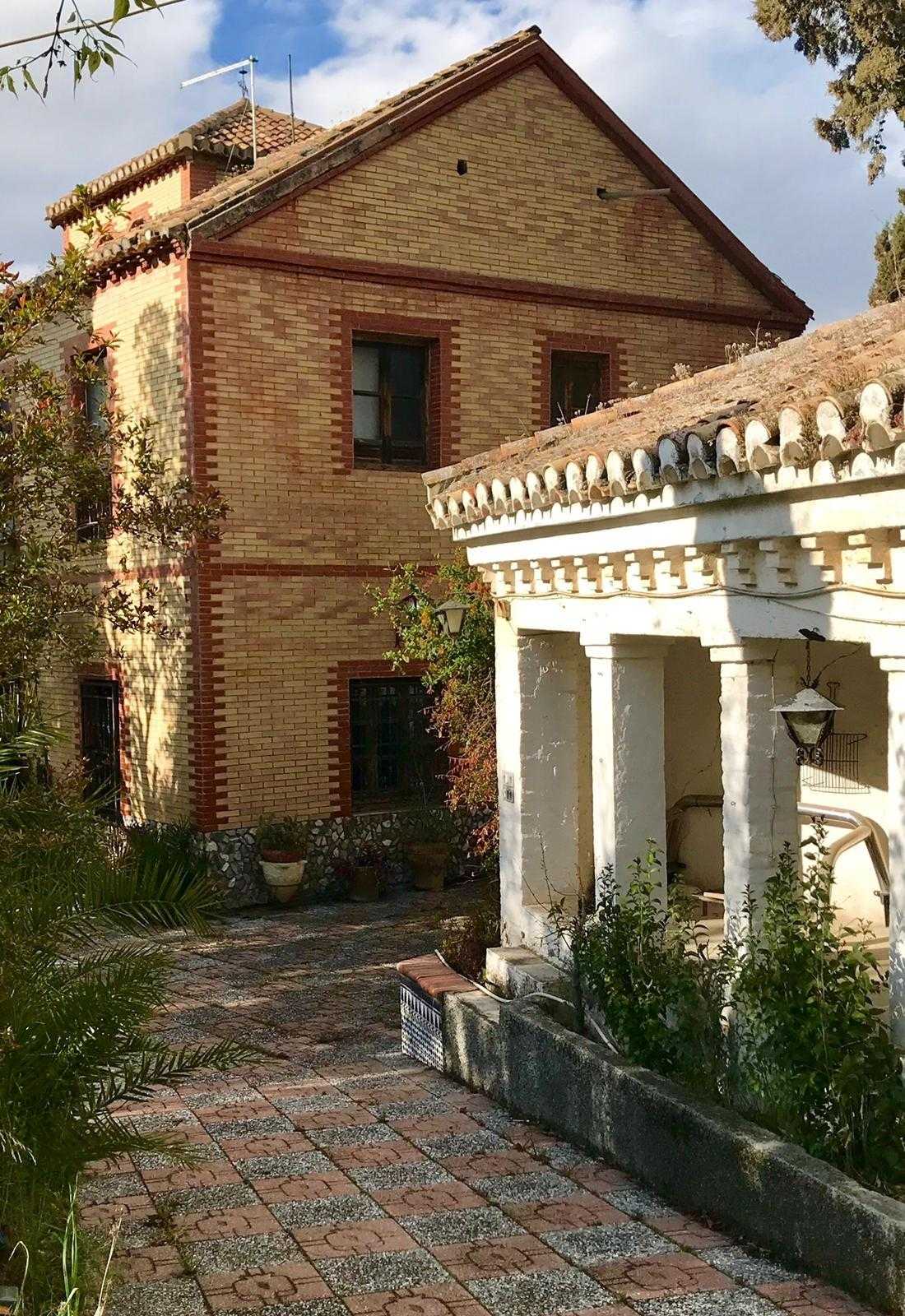 Dom w Zubia, Andaluzja 11626744