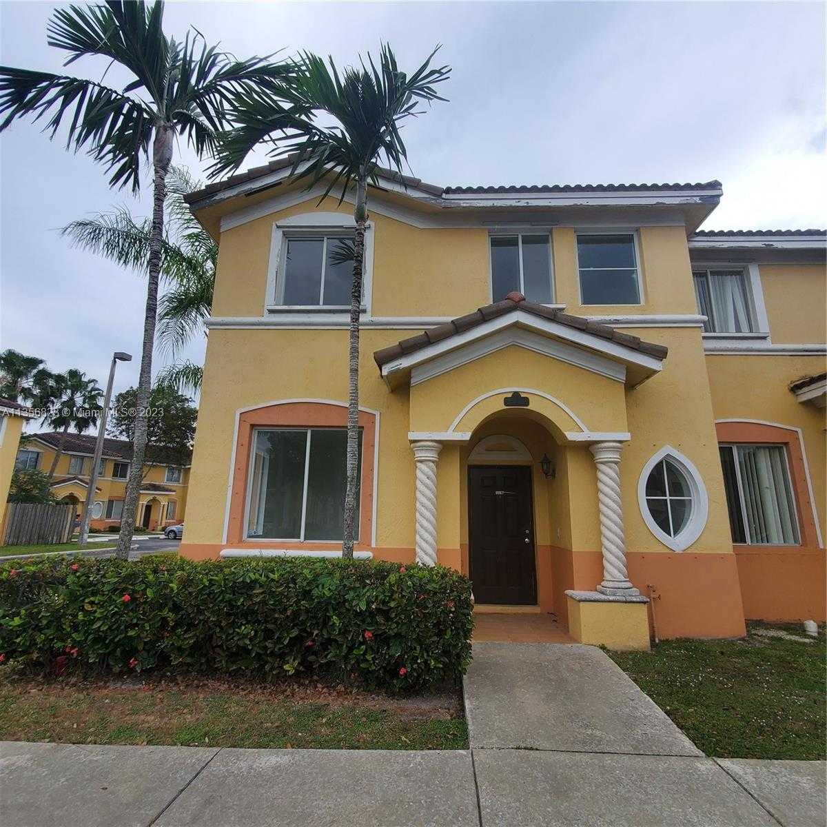 House in Florida City, Florida 11627173