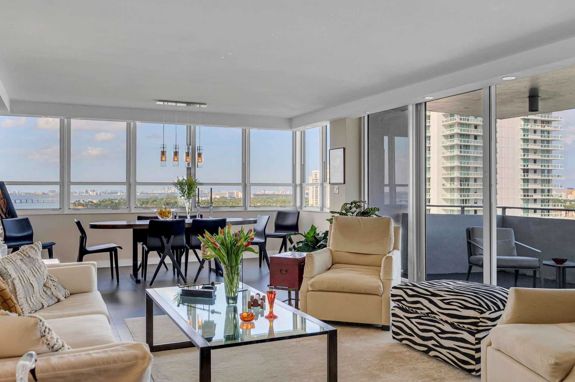 Condominium in Miami Beach, Florida 11627180