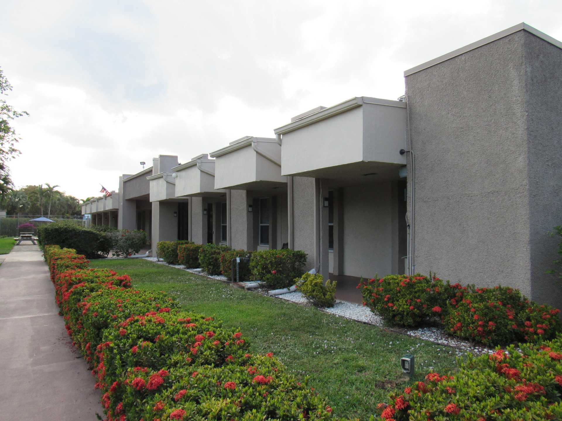 Condominium in Palm Springs, Florida 11627209