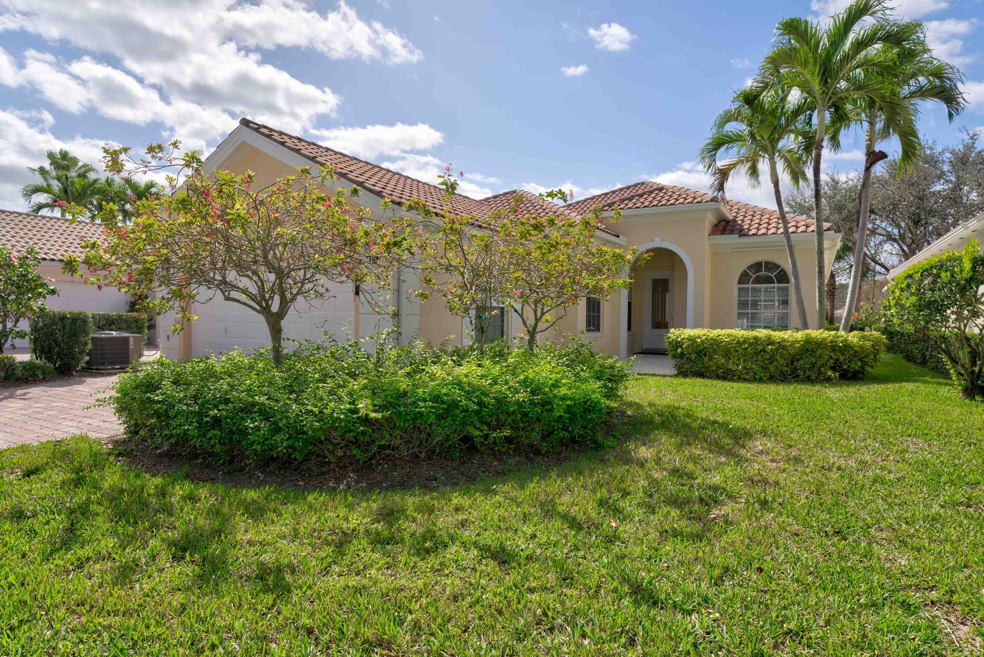 بيت في Palm Beach Gardens, Florida 11627220