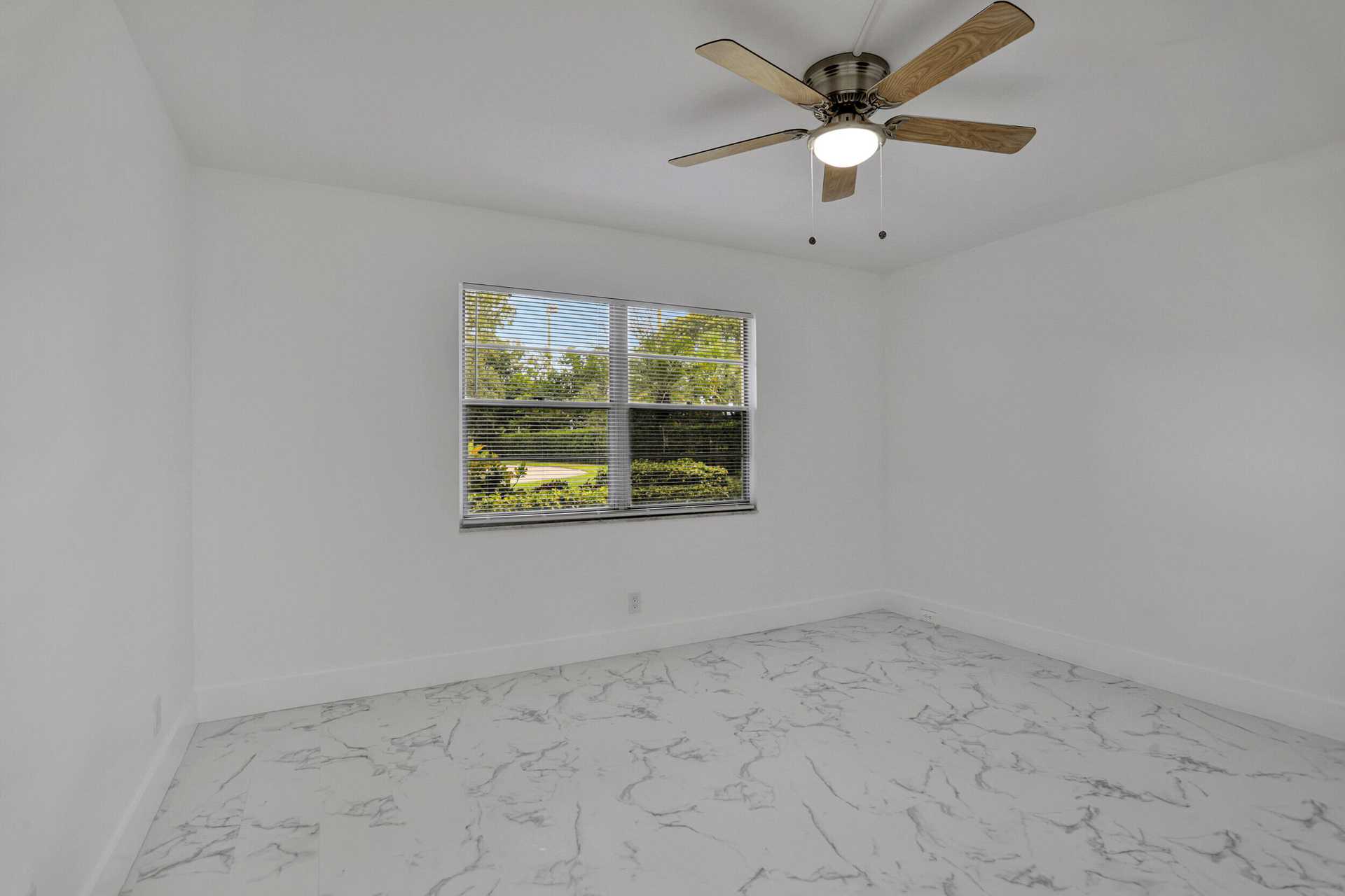 Condominium in Coconut Creek, Florida 11627228