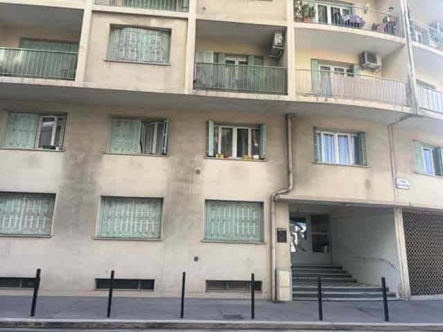 Квартира в Ле Рей, Прованс-Альпи-Лазурний берег 11627323