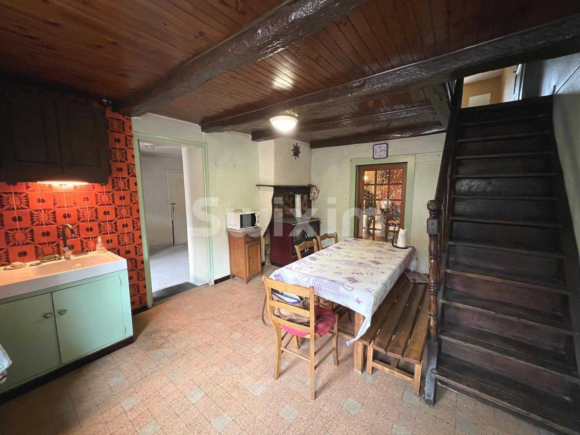 σπίτι σε Orgelet, Bourgogne-Franche-Comte 11627326