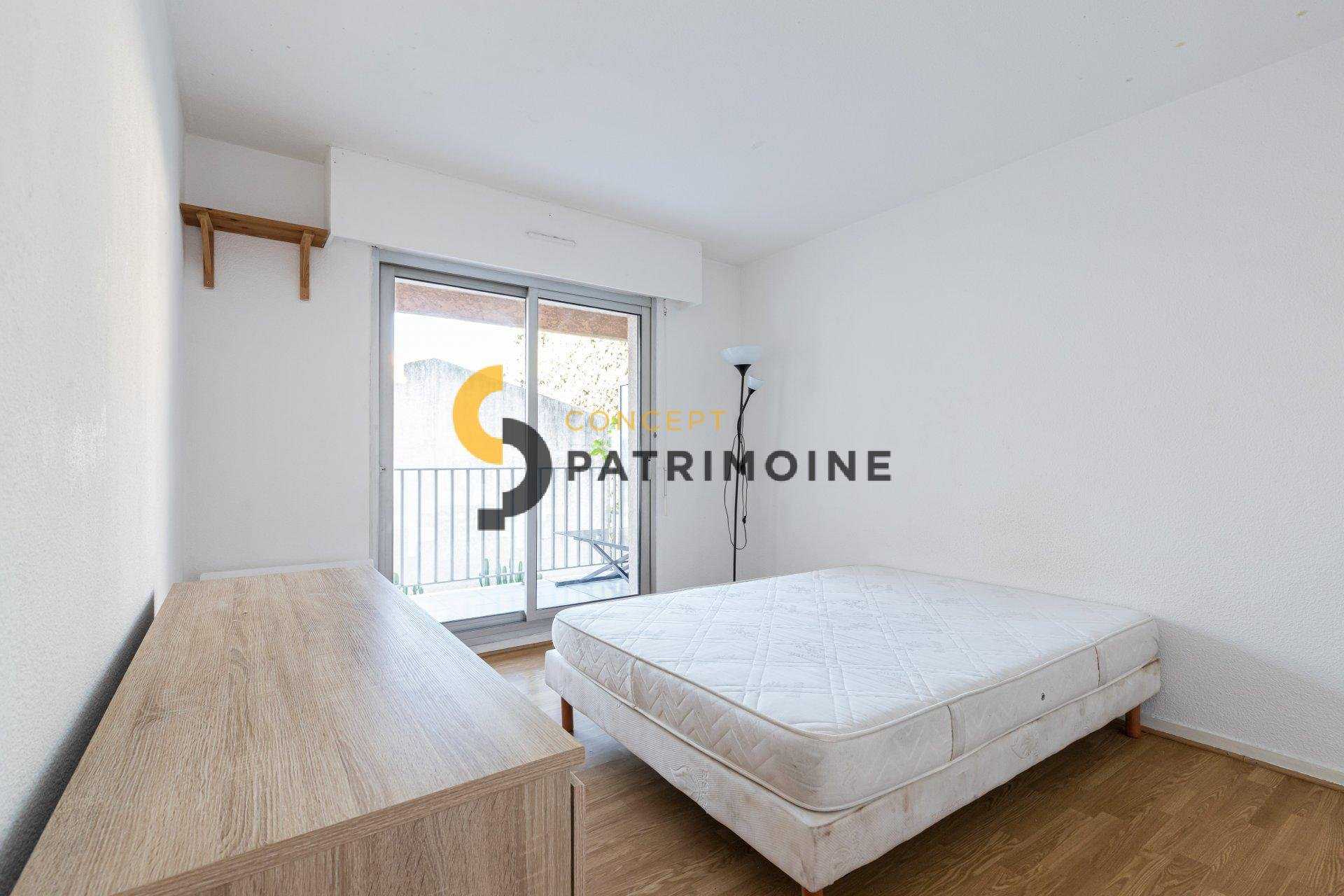 Condominium in Montaleigne, Provence-Alpes-Cote d'Azur 11627365