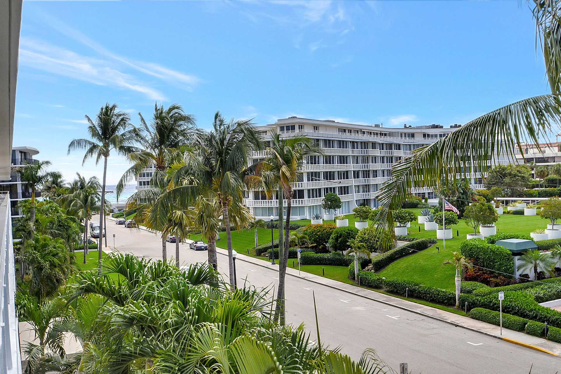 Condominium in Palm Beach, Florida 11628378