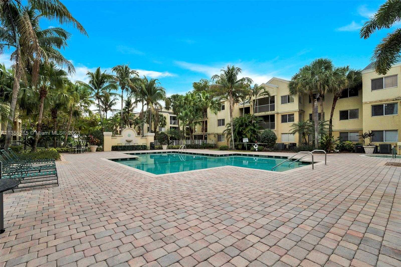 Condominium in Tamarac, Florida 11628461