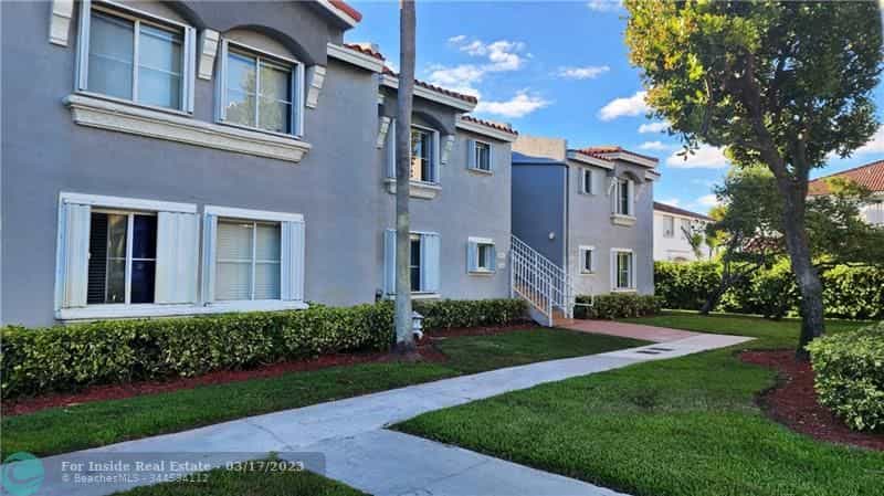 Condominium in Doral, Florida 11628479