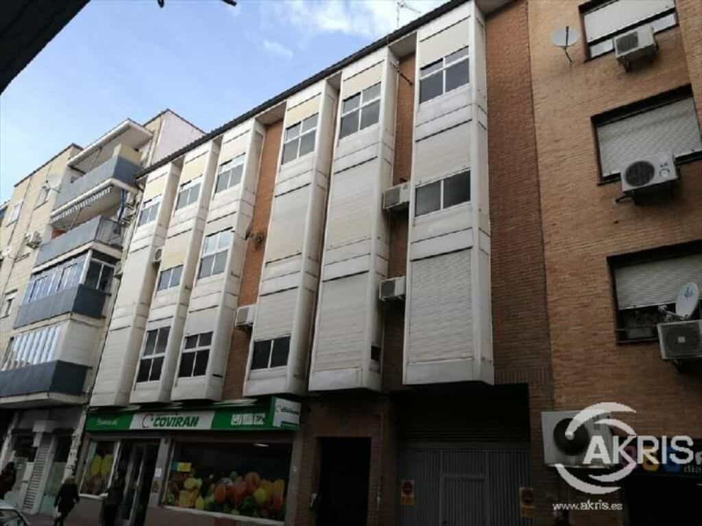 公寓 在 巴尔德莫罗, 马德里 11628514