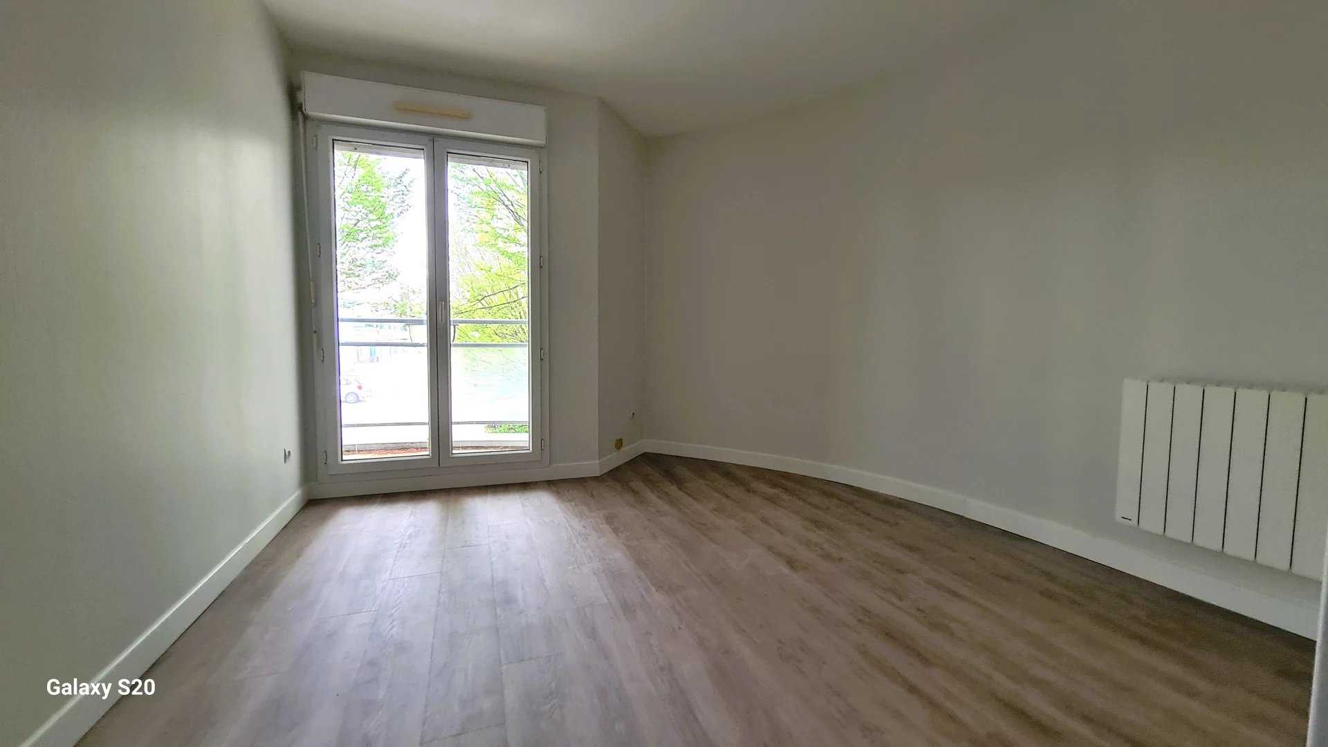公寓 在 Nancy, Meurthe-et-Moselle 11628589