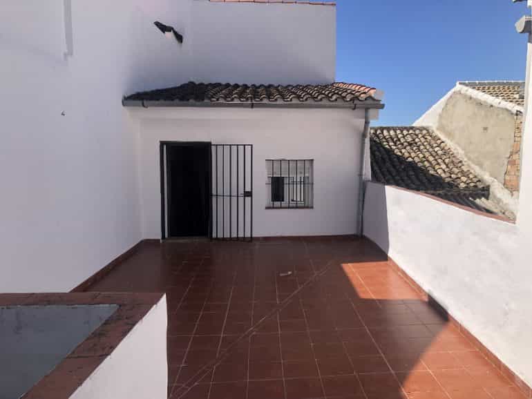 بيت في Pruna, Andalusia 11628969
