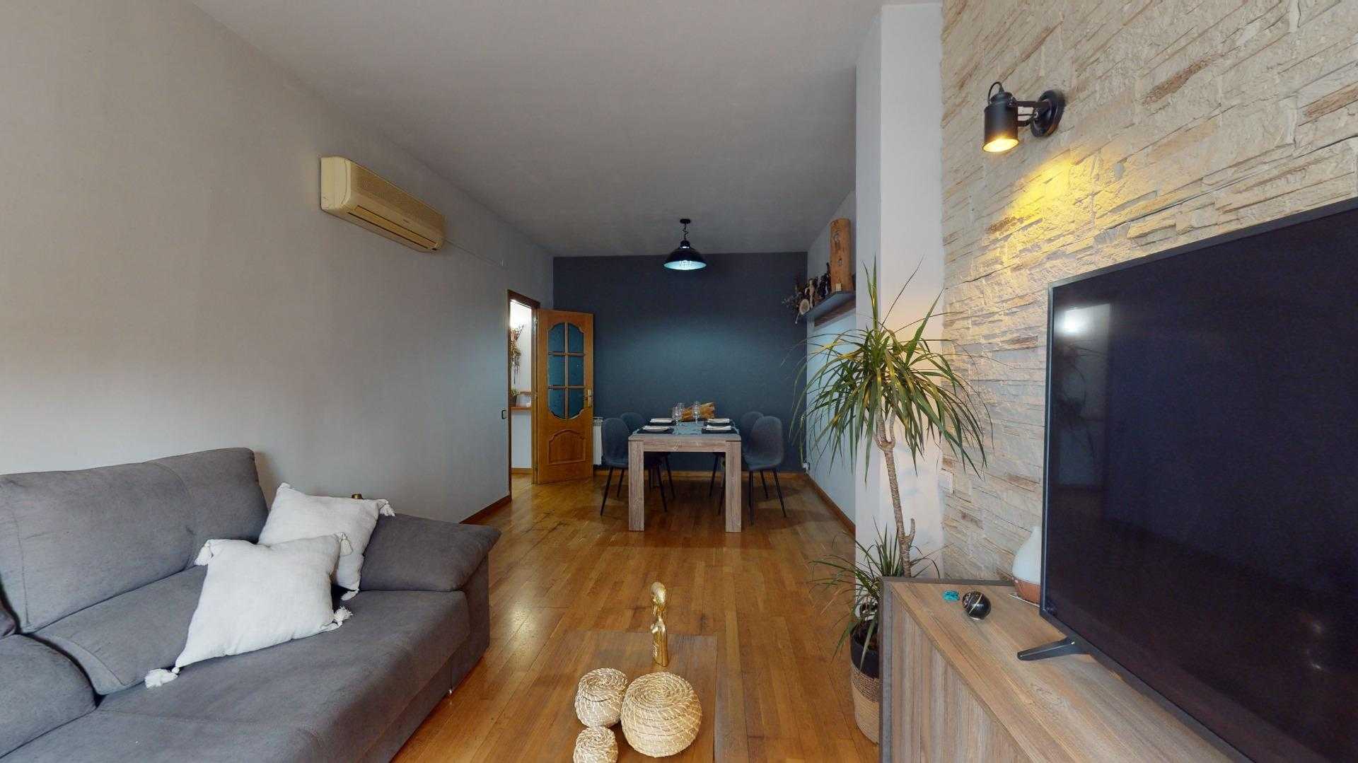 公寓 在 Sant Feliu de Llobregat, Catalunya 11628999