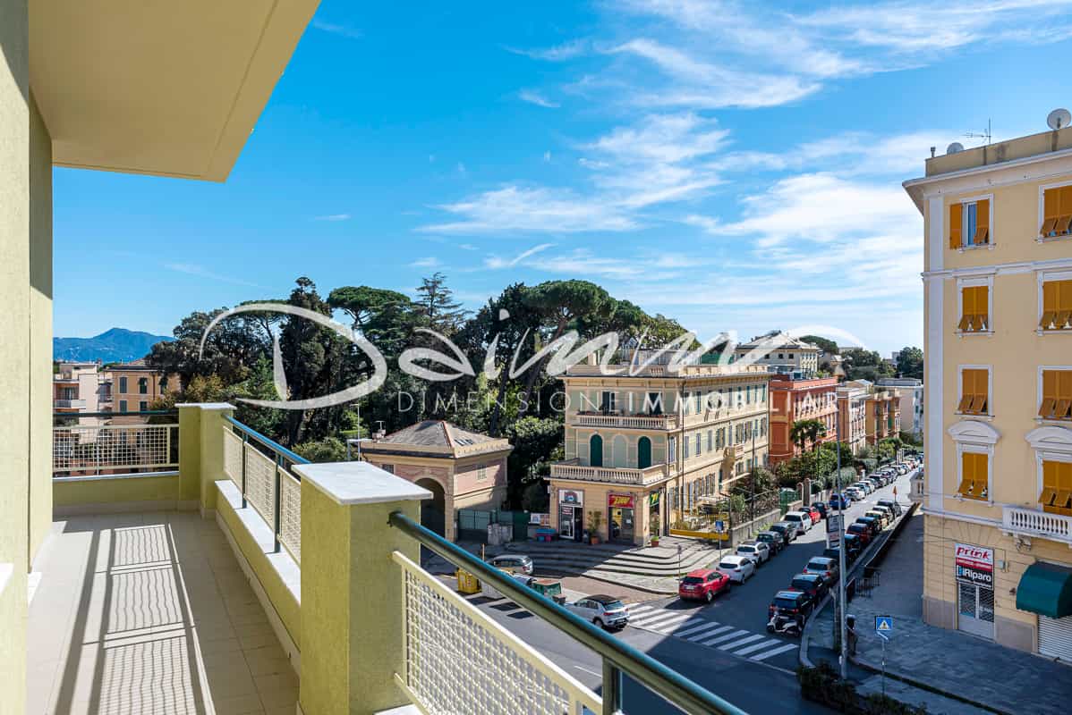 Eigentumswohnung im Genoa, Liguria 11629025