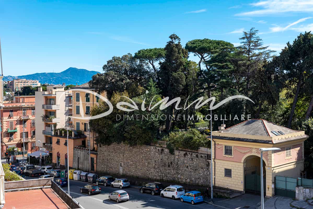 Condominium dans Gênes, Ligurie 11629025