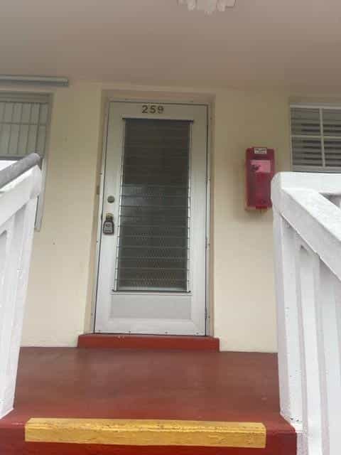 casa en West Palm Beach, Florida 11629671