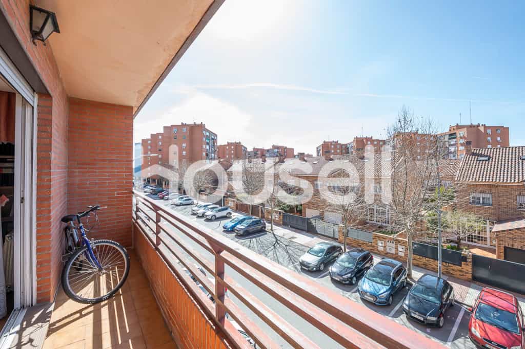 Condominium in Humanes de Madrid, Madrid 11629716