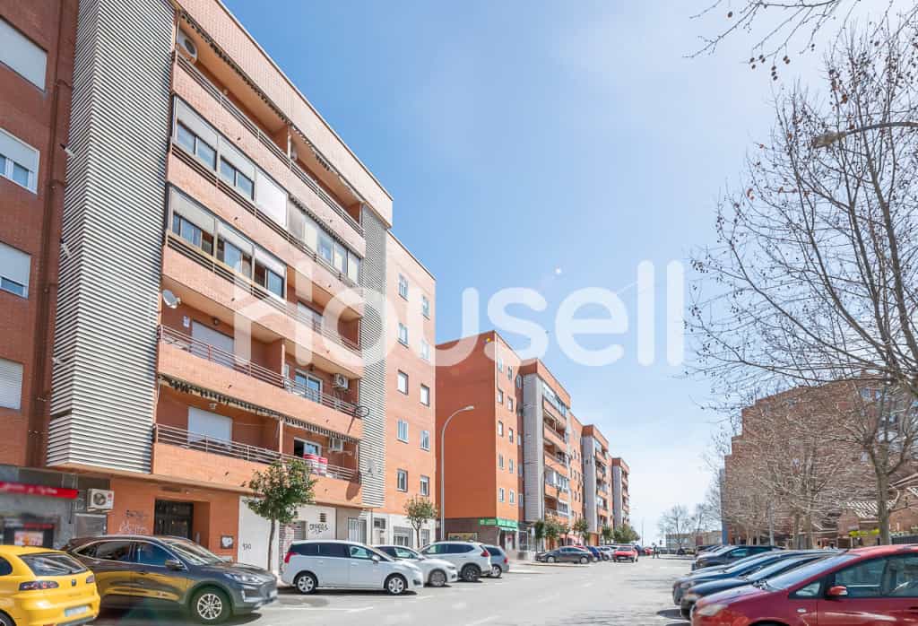 Condominium in Humanes de Madrid, Comunidad de Madrid 11629716