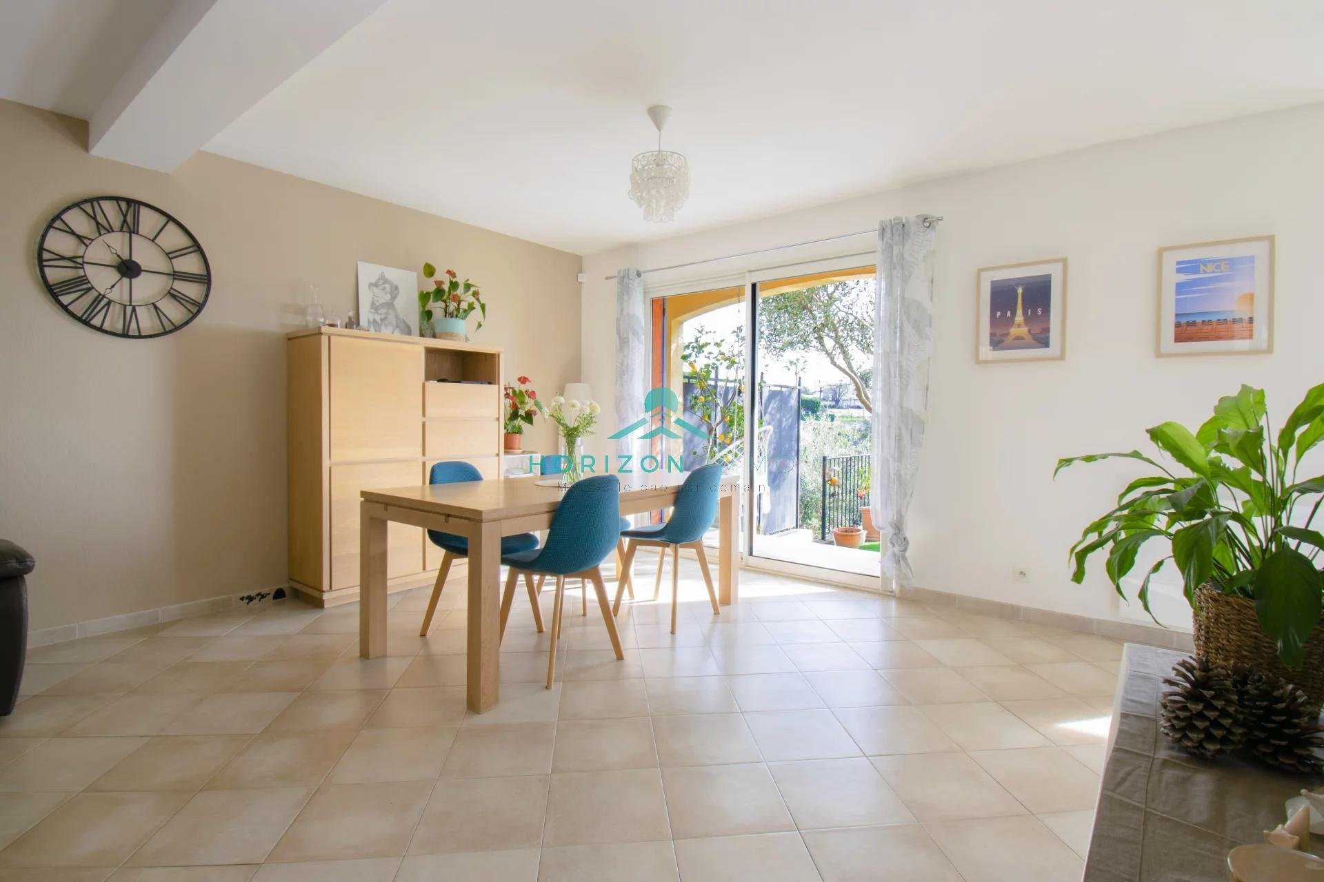 casa no Montaleigne, Provence-Alpes-Cote d'Azur 11629727