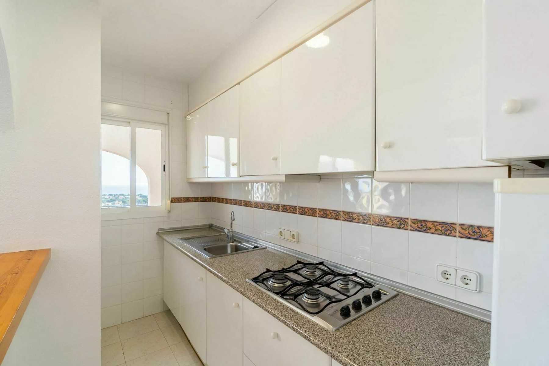 Condominium in Calp, Comunidad Valenciana 11630354