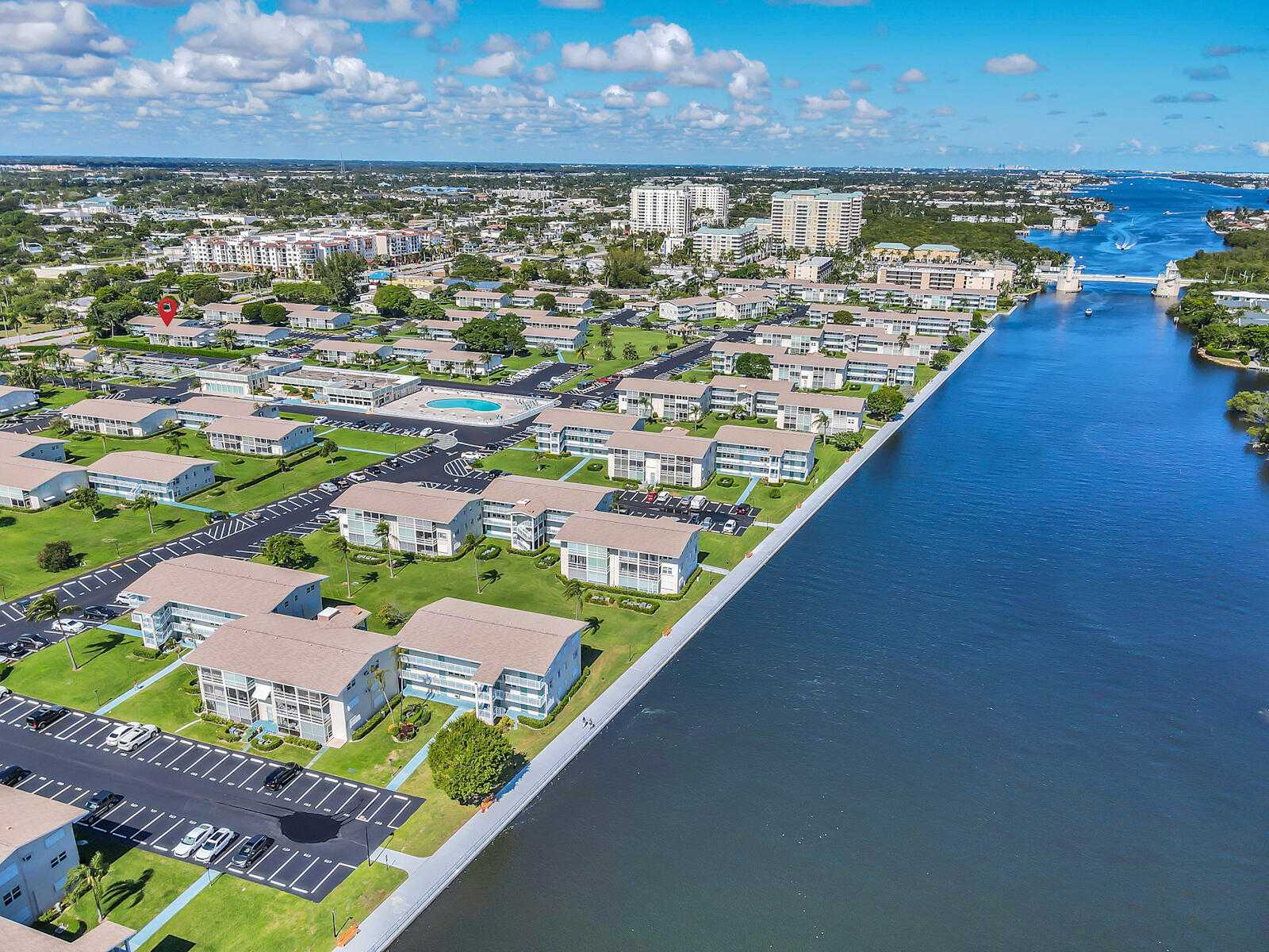 Condominium in Ocean Ridge, Florida 11630919
