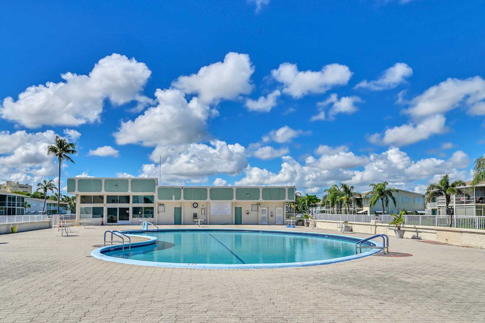 Condominium in Boynton Beach, Florida 11630919