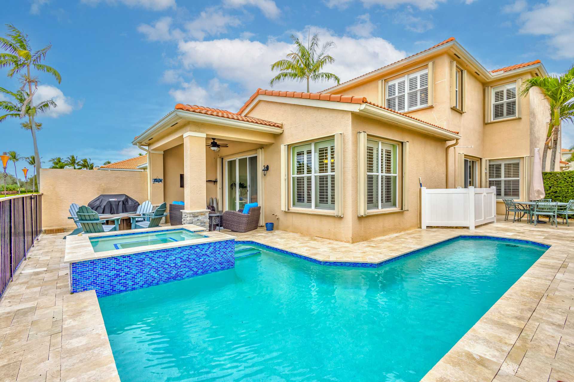 Huis in Palm Beach-tuinen, Florida 11630920