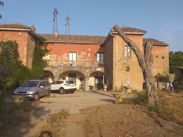 Πολλαπλά Σπίτια σε Mercato San Severino, Via Pizzone 11631062