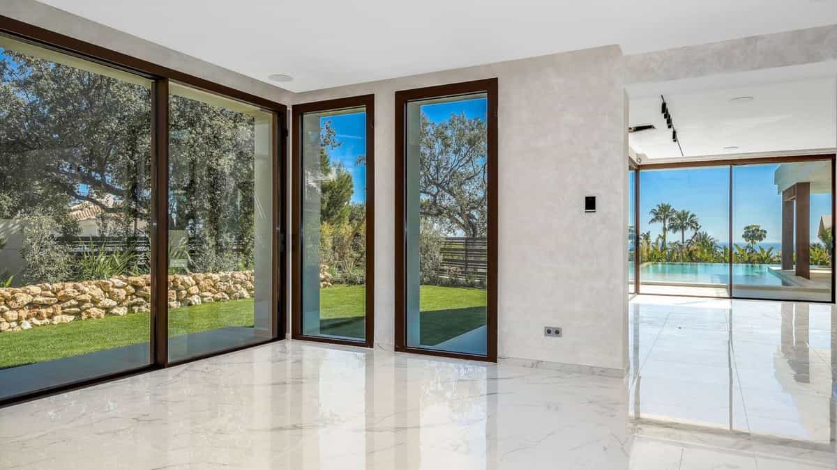 Residential in Marbella, Andalusia 11631076