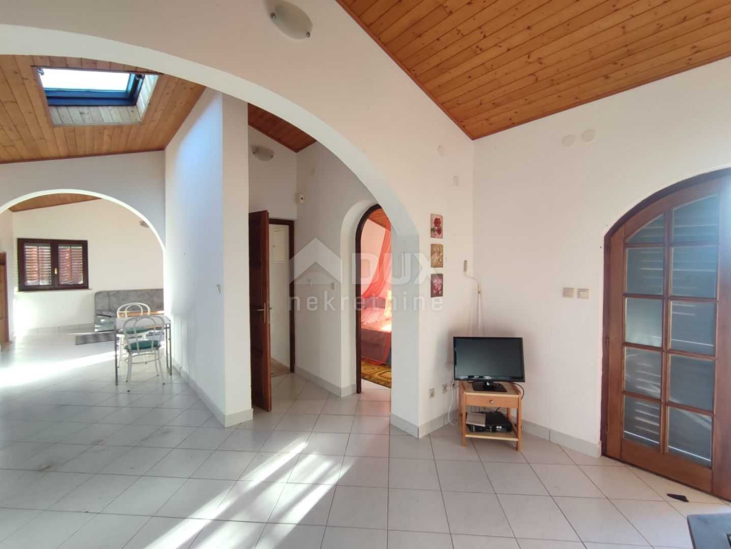 Asuinrakennus sisään Banjole, Istria County 11631346