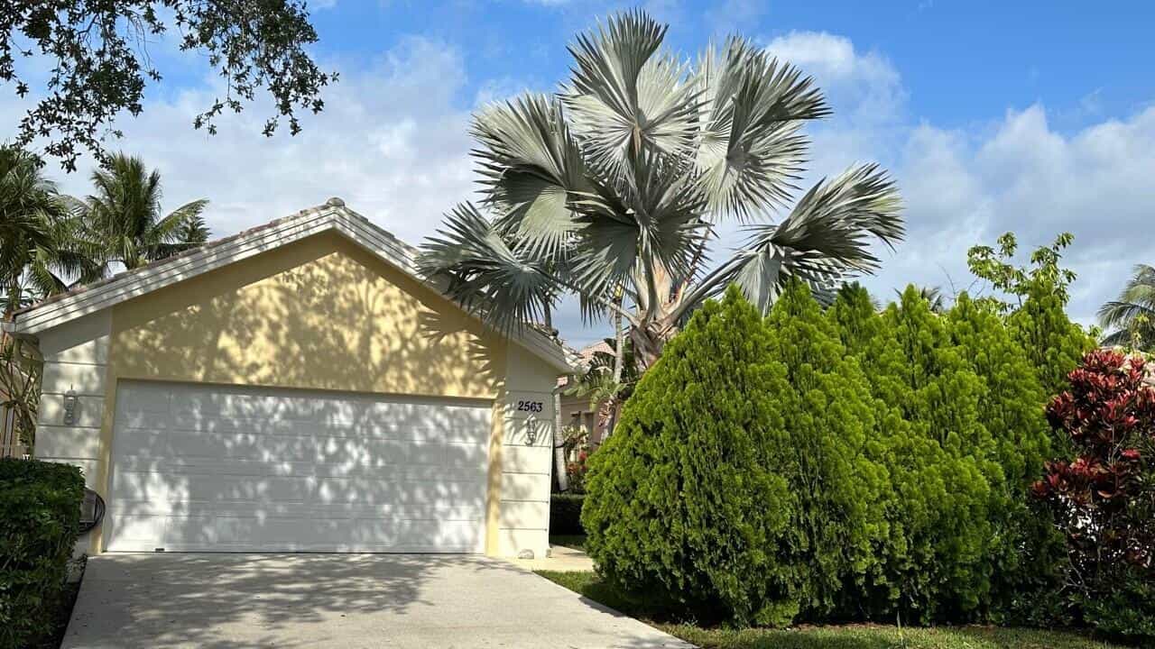 Casa nel Golden Lakes, Florida 11631556