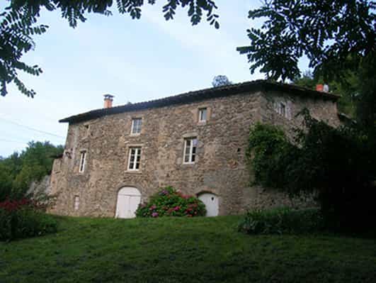 House in Maclas, Auvergne-Rhone-Alpes 11631627