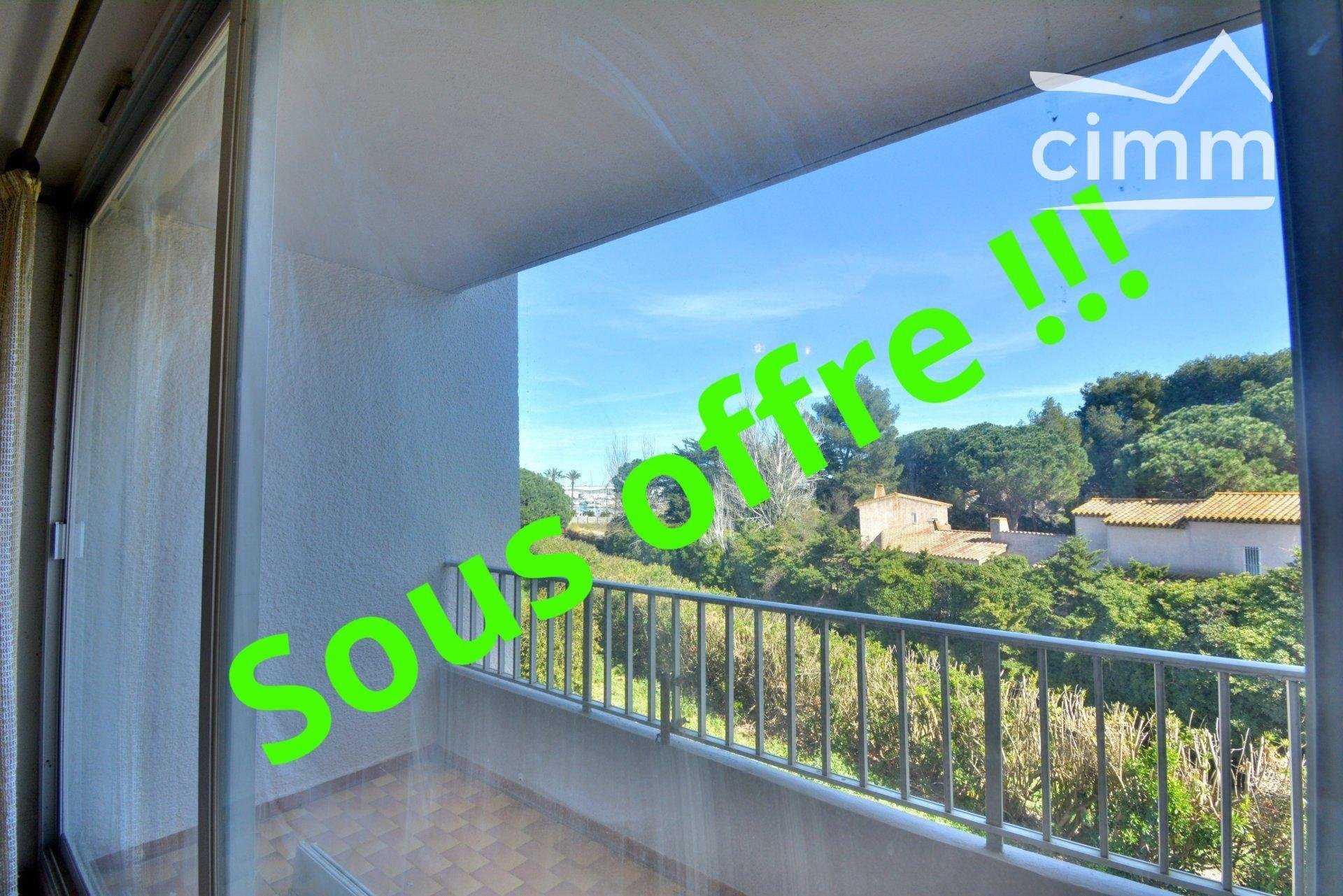 Condominium in Saint-Cyprien-Plage, Occitanie 11631631