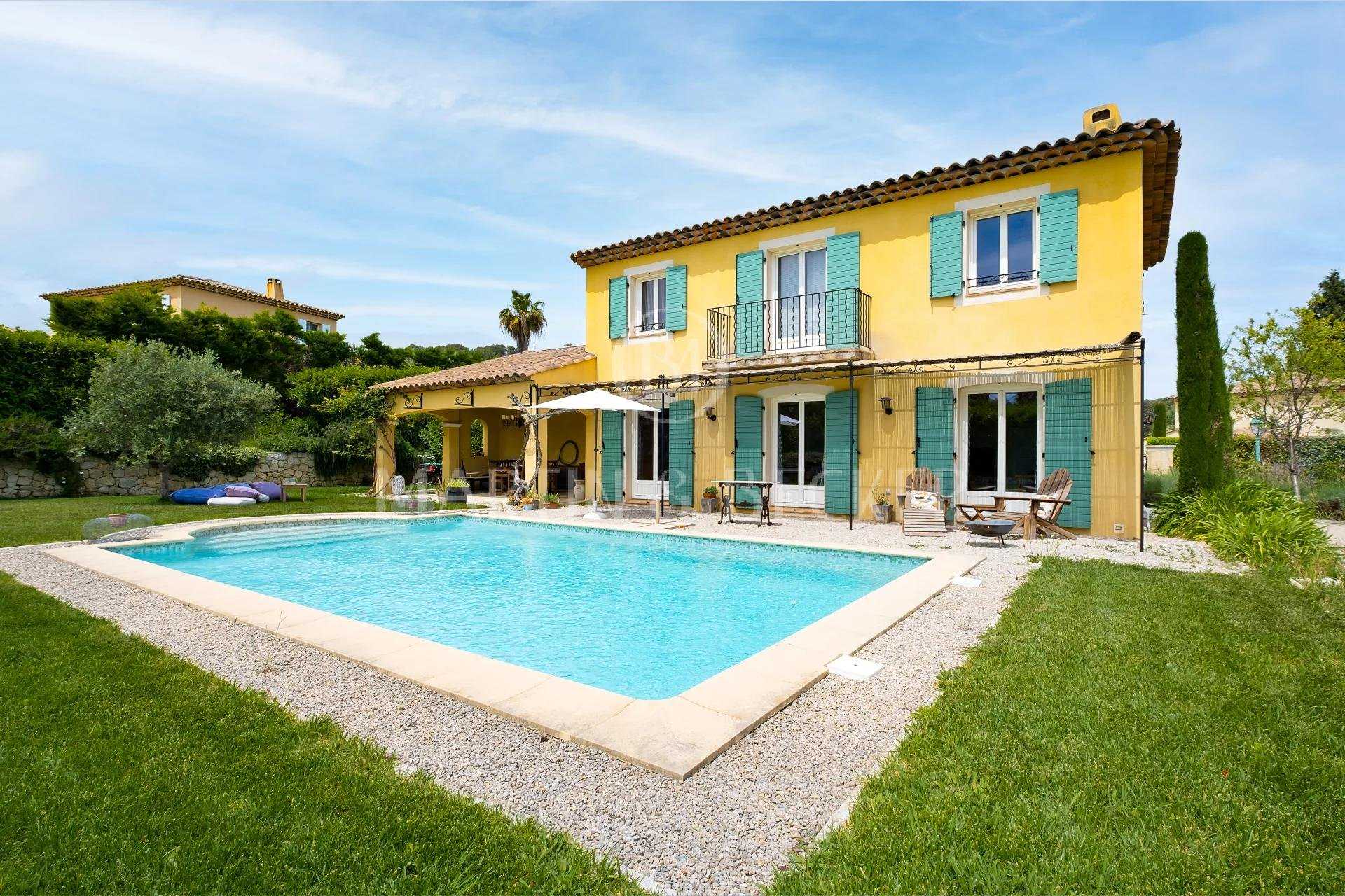 Hus i Le Plan, Provence-Alpes-Cote d'Azur 11631648