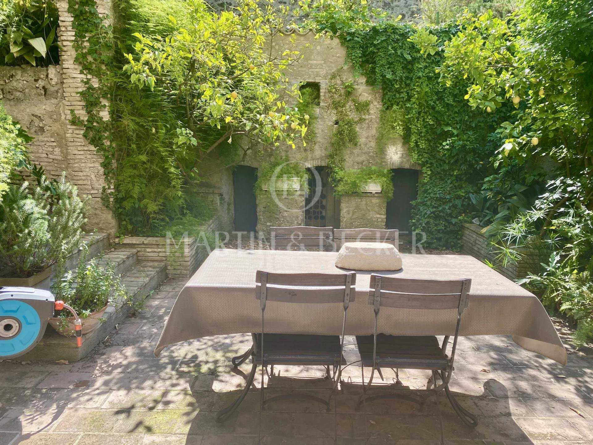 Eigentumswohnung im Bastide Giraud, Provence-Alpes-Cote d'Azur 11631649