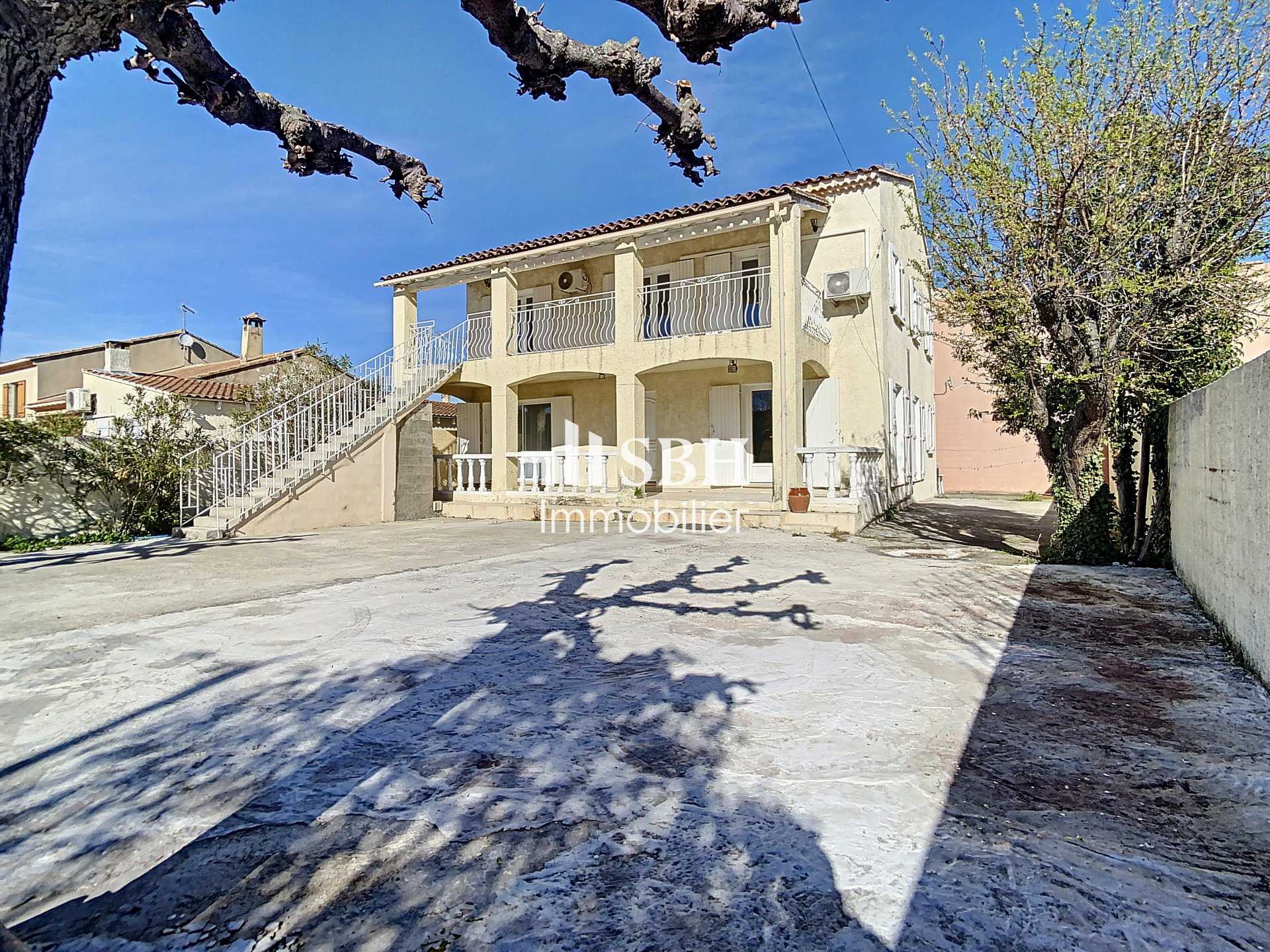 Huis in Cavaillon, Provence-Alpes-Côte d'Azur 11631658