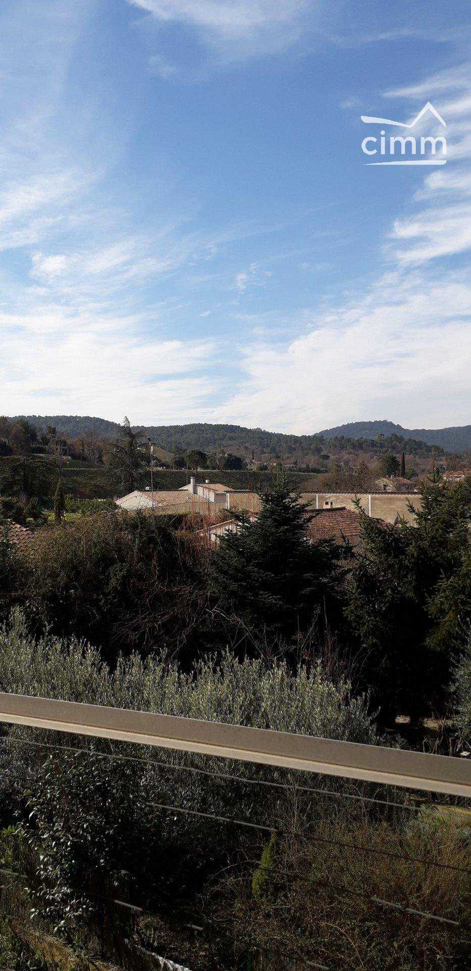 קוֹנדוֹמִינִיוֹן ב Peyrolles-en-Provence, Bouches-du-Rhône 11631663