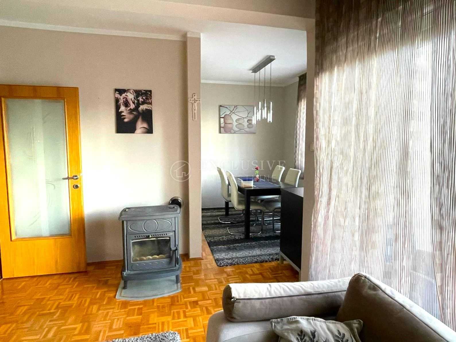 公寓 在 Novi Vinodolski, Primorje-Gorski Kotar County 11631853