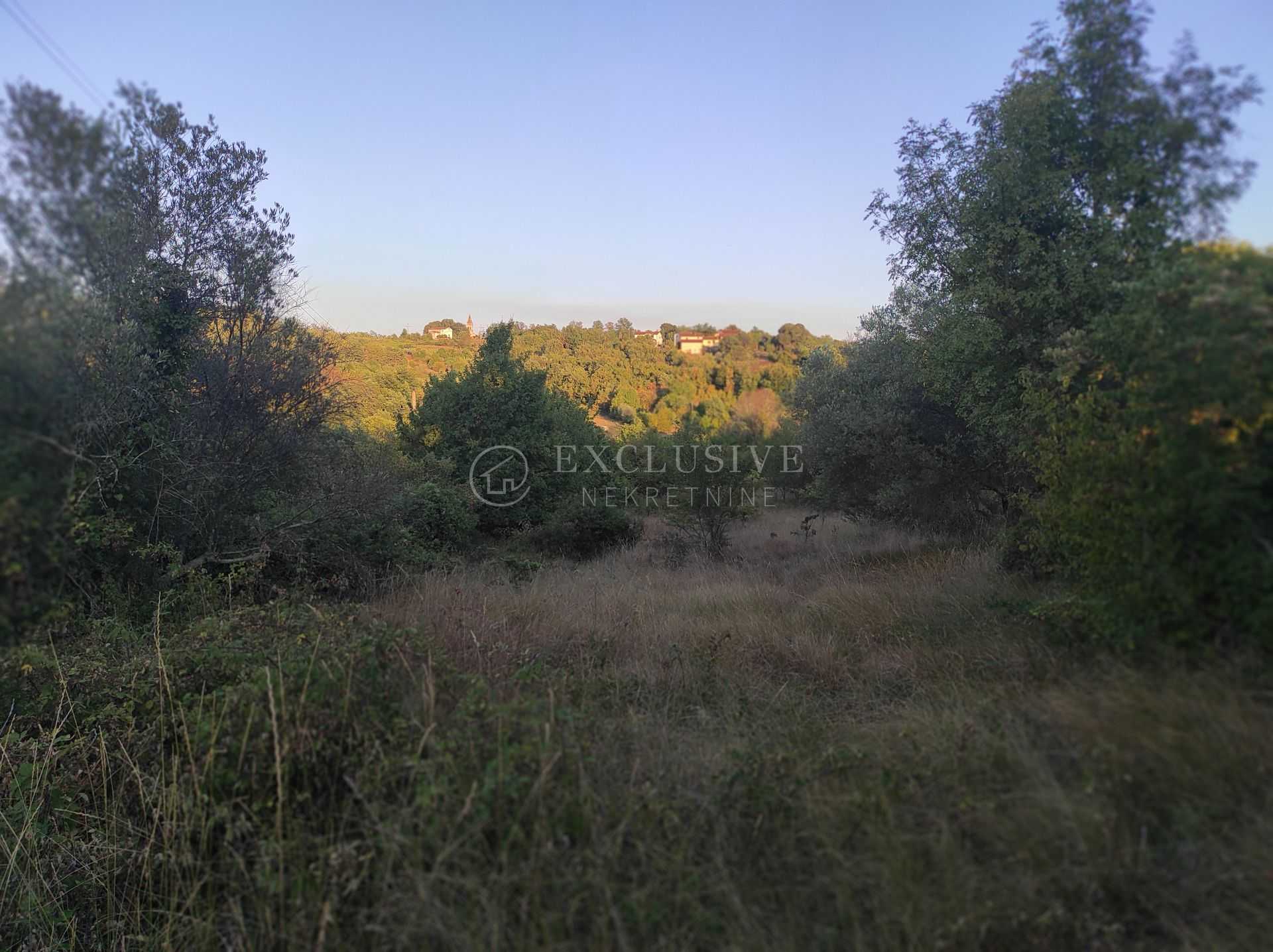 Γη σε Karojba, Istarska Zupanija 11631983