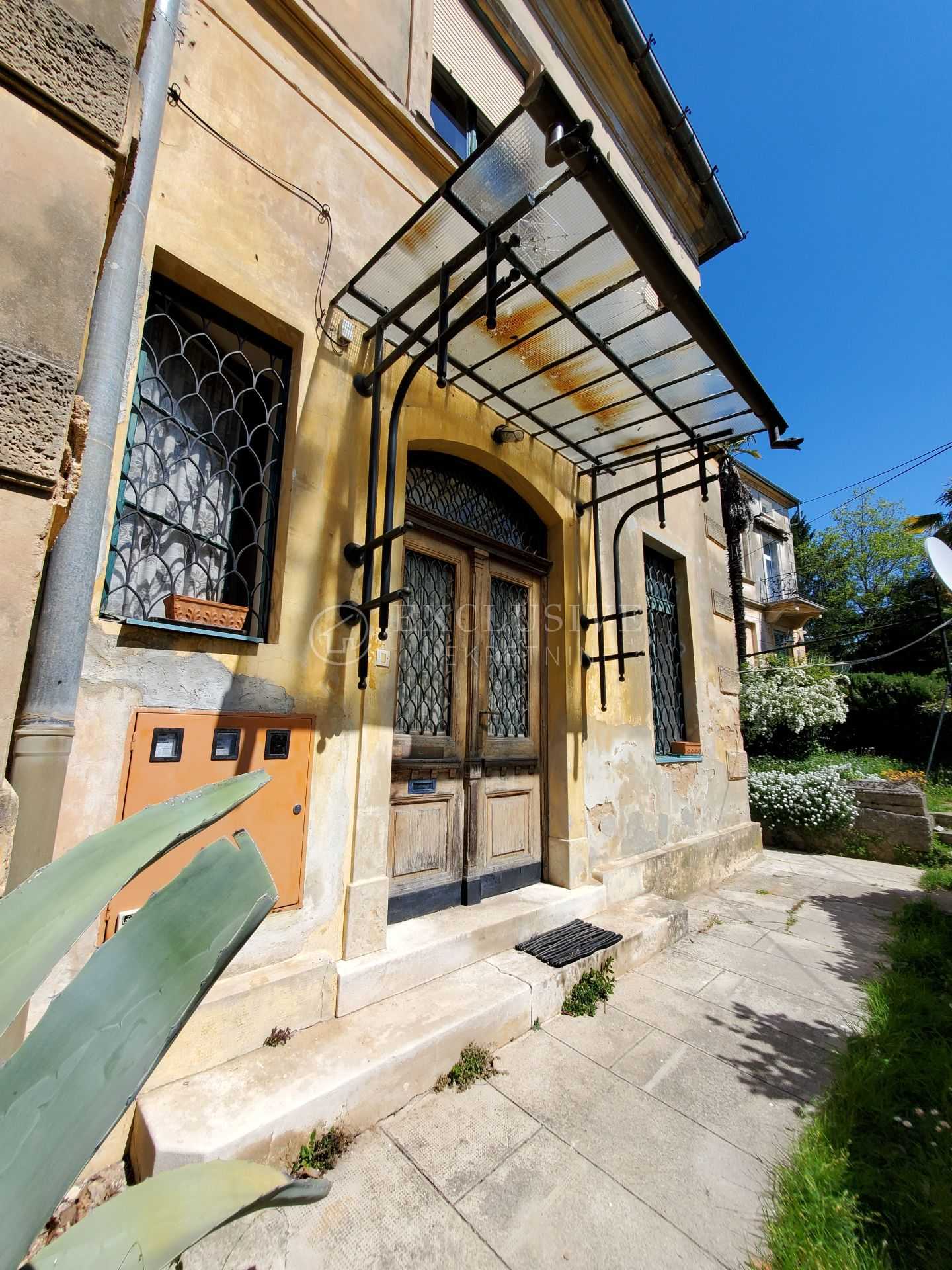 casa en Opatija, Primorsko-Goranska Županija 11632099