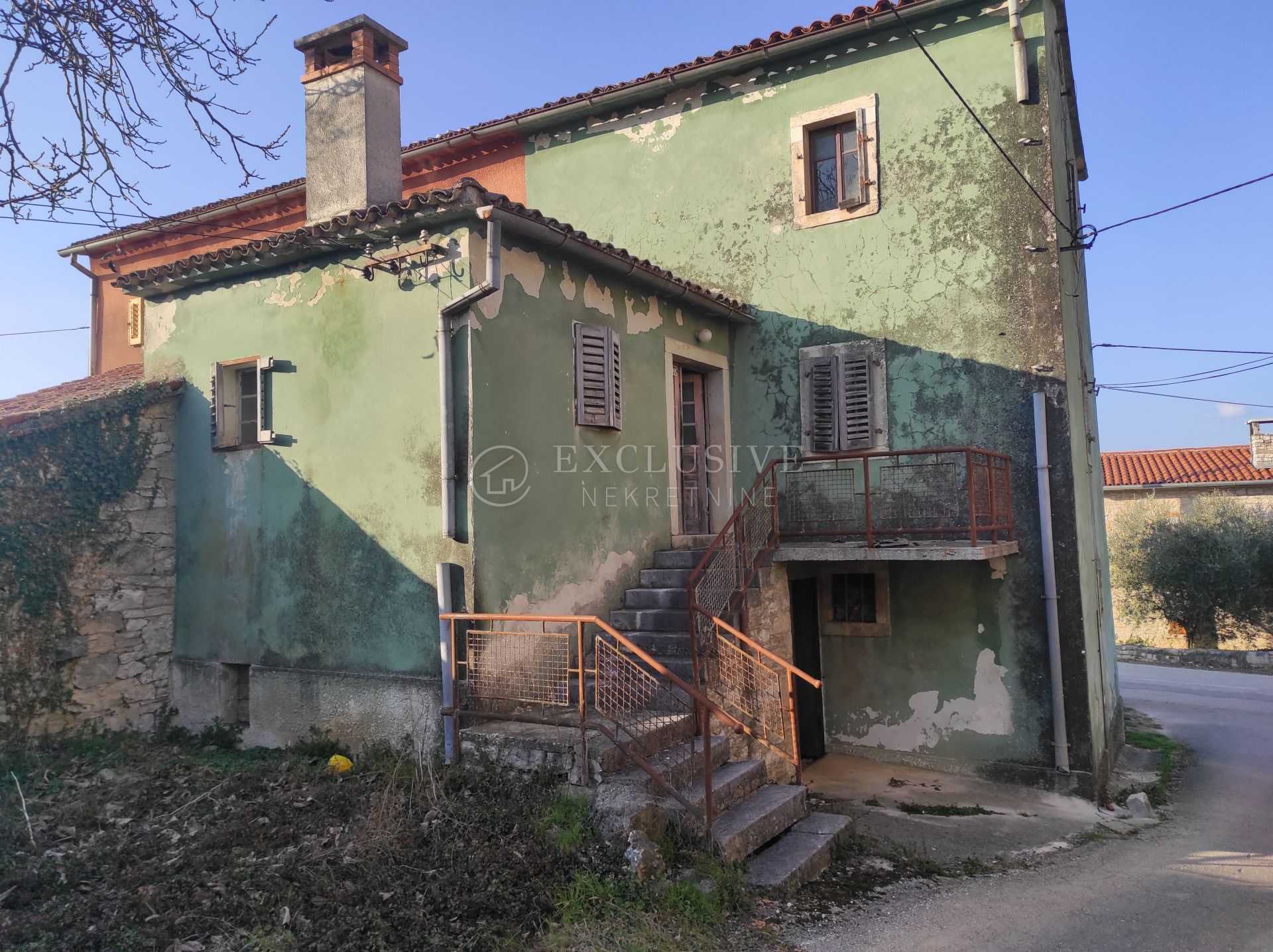 House in Karojba, Istria County 11632117