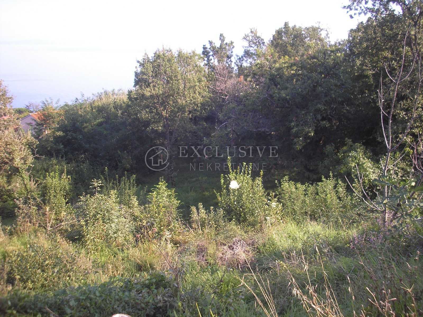 Tanah dalam Lovran, Primorsko-Goranska Zupanija 11632228