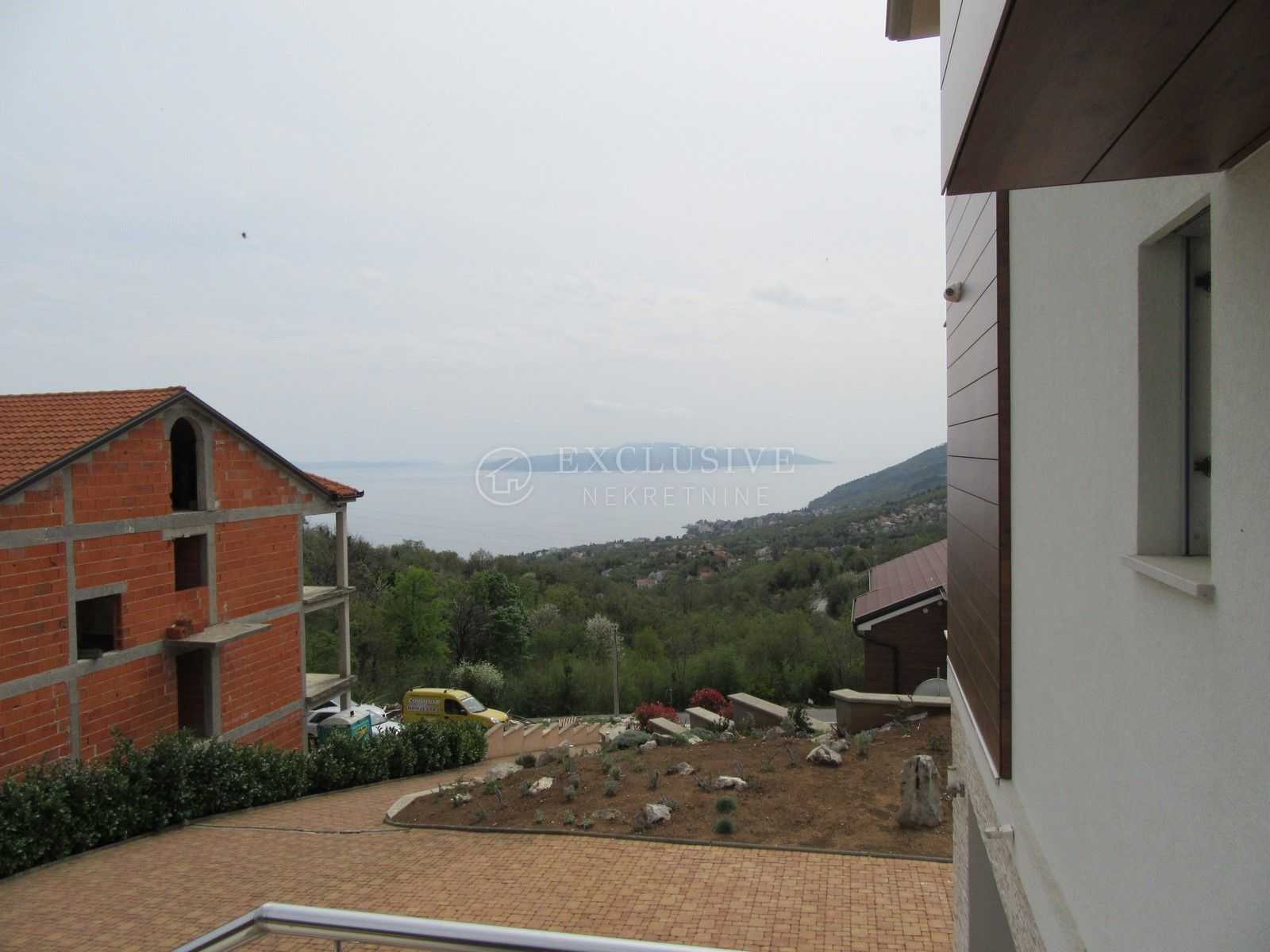 بيت في Poljane, Opatija, Primorje-Gorski Kotar County 11632256