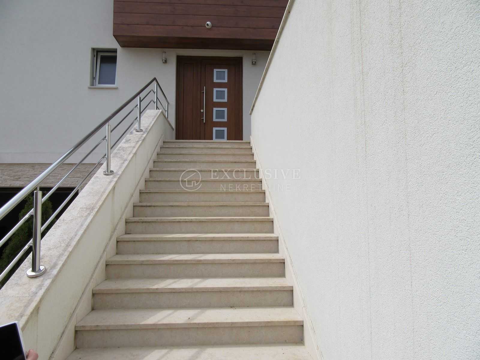 σπίτι σε Poljane, Opatija, Primorje-Gorski Kotar County 11632256