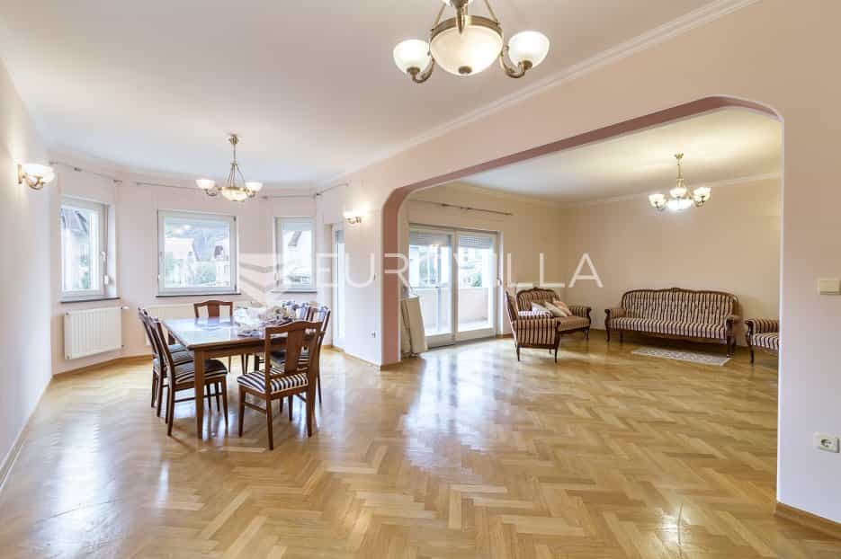 Condominium in Gracani, Zagreb, grad 11632414