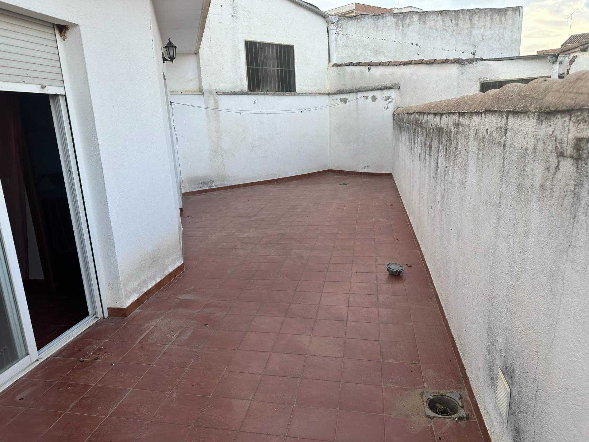 मकान में Mengíbar, Andalucía 11632613